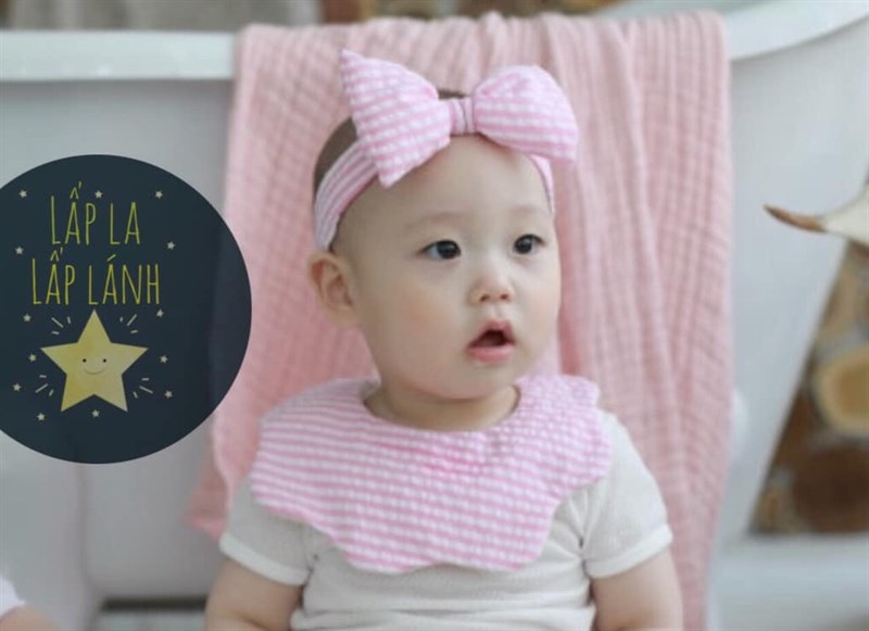 Yếm Vải Uidong Xốp Sọc Hồng