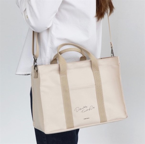 Conitale Túi Bỉm Sữa Beige size nhỏ