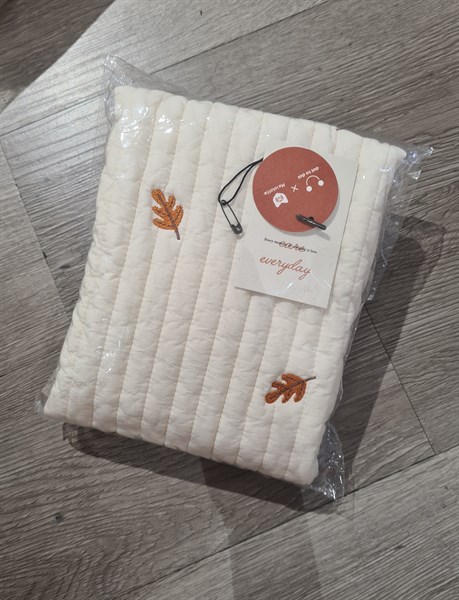 Malolotte Gối ôm Hạt dẻ