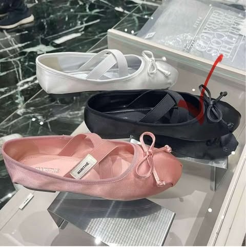 Marithe Giày búp bê vải lụa Đen size 250