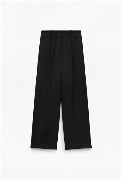 Mixxo Quần màu Black size 28