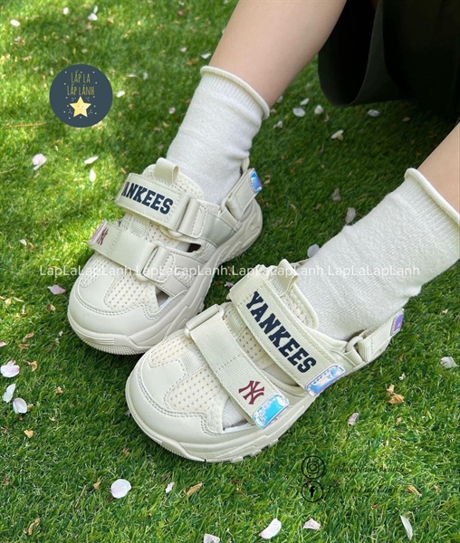 MLB Sneaker 7ASDCB143 size 180