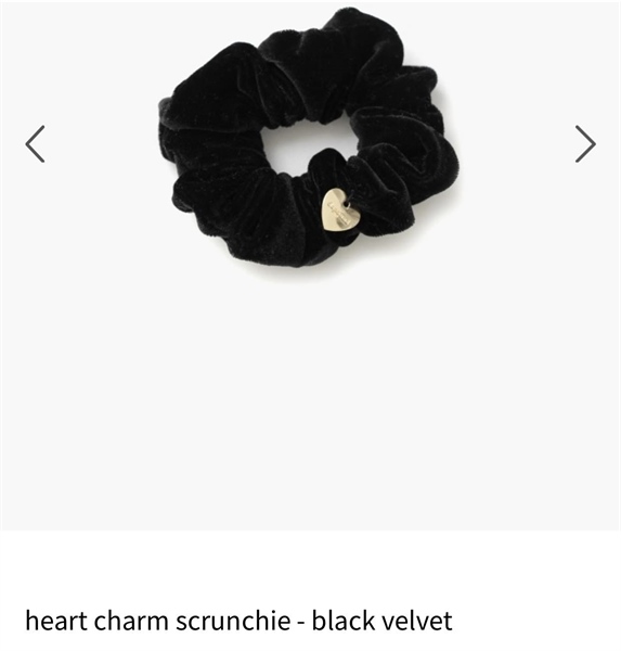 Depound Cột tóc Đen