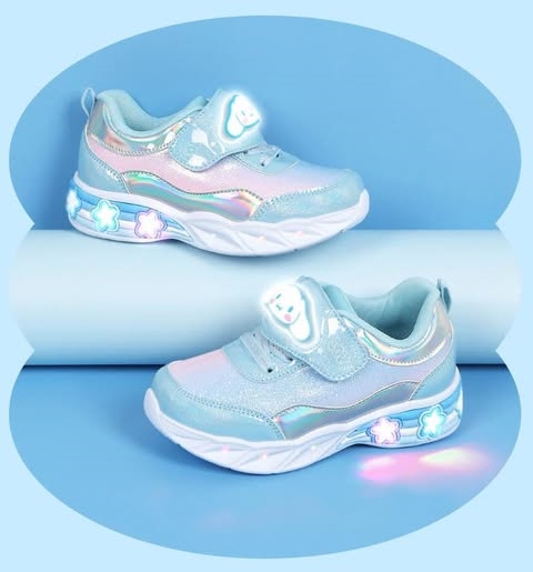 Proworldcup Sneaker Cinnamorol Led size 190