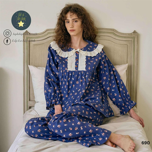 Ullala Set đồ bộ xanh đậm có họa tiết