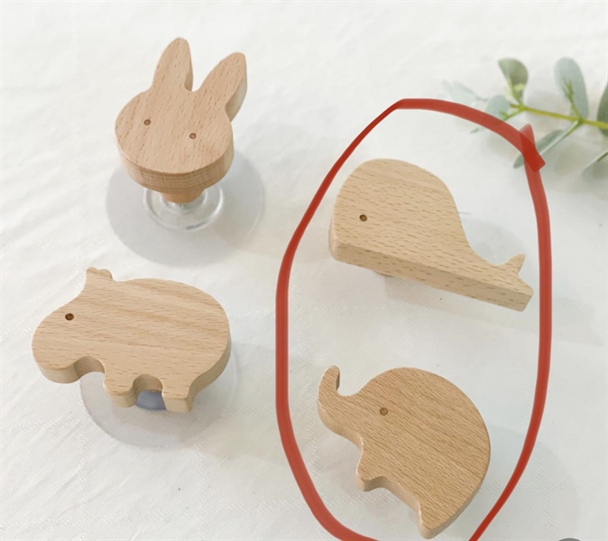 Gamseong Tay nắm gỗ