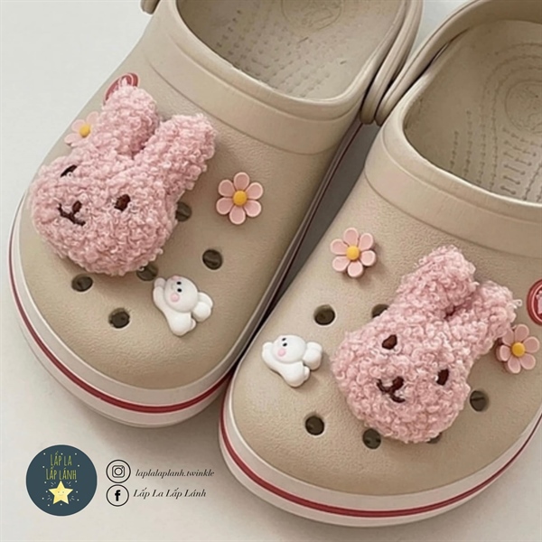 Crocs Jibbitz Set thỏ hoa
