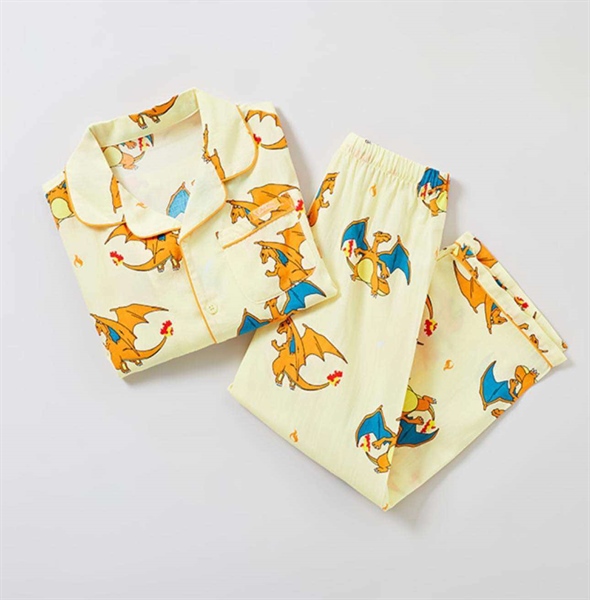 Spaokids Set pyjama Pokemon vàng dài tay cổ V size 160
