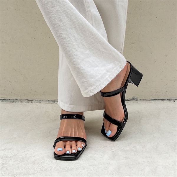 Sappun Đôi guốc Black size 250