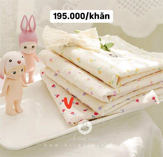 Arimcloset Khăn họa tiết Tulip đỏ