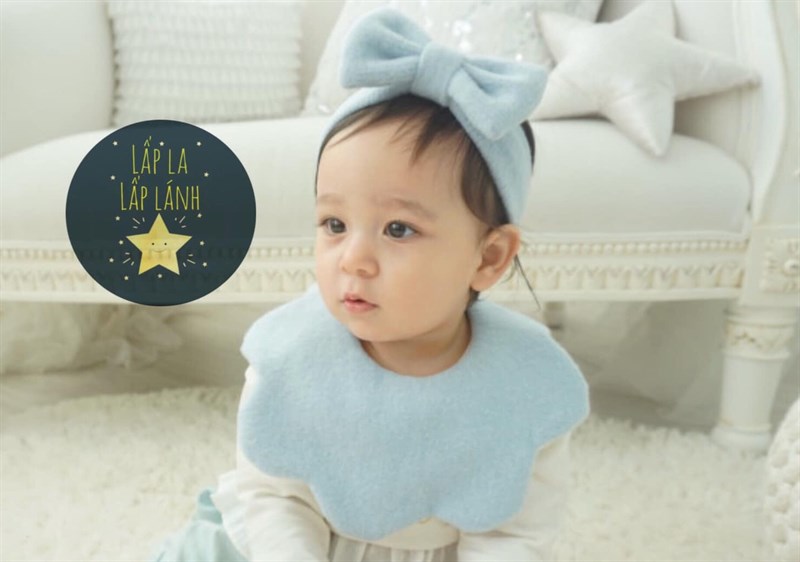 Yếm Vải Uidong Xanh Dương Trơn Mặt bông