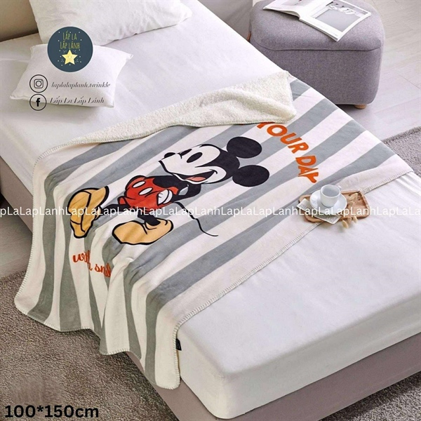 ModernHouse Chăn lông 2 mặt Mickey sọc trắng đen
