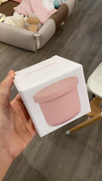 Dailylike Chén silicone có nắp 250mL Hồng