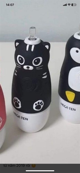 Megaten Bàn chải mèo đen 48m+