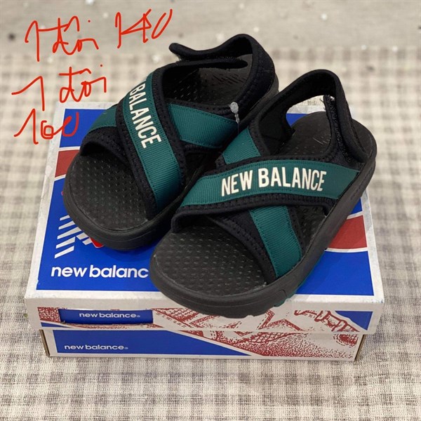 NewBalance Sandal xanh quai chéo size 140
