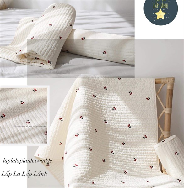 Adorn at home Tấm lót Cherry đỏ nền trắng 90x130cm