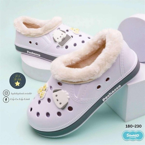 Shoelamode Giày nhựa lót lông Pochacco