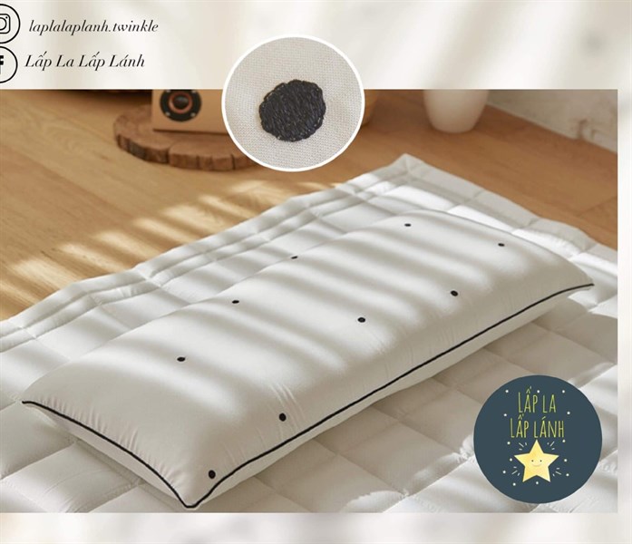 Formongde Wide pillow Chấm bi 30x70cm