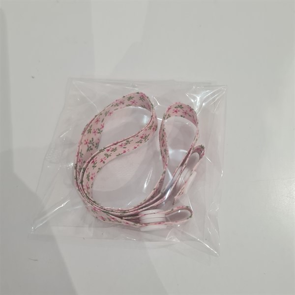 Lucyqueen Dây khẩu trang Hoa lá hồng