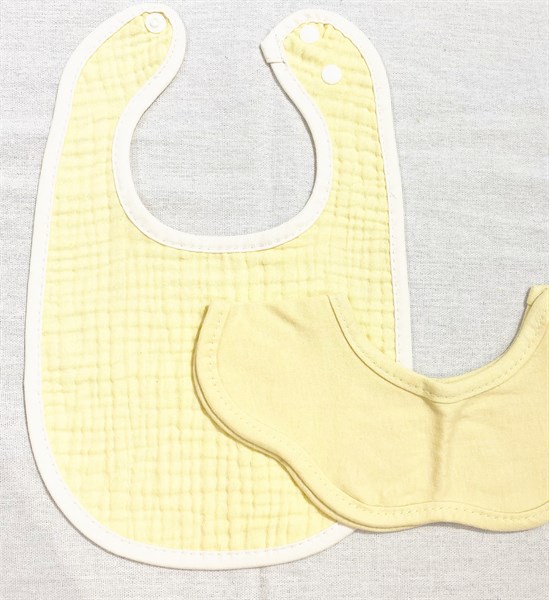 Berry Yếm Ngực Vàng trơn